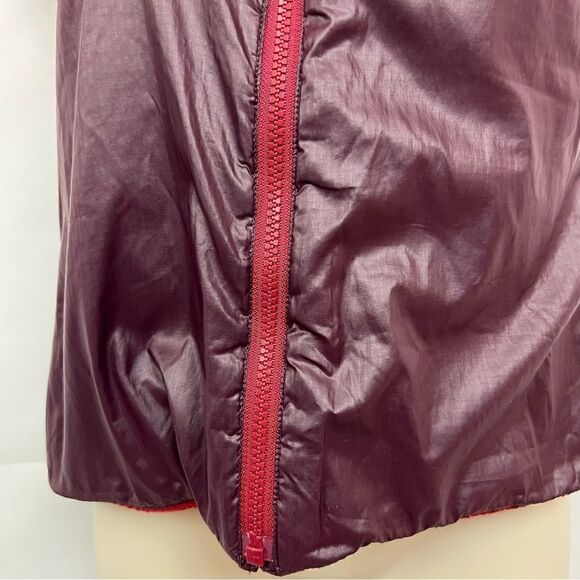 Patagonia Los Lobos burgundy reversible vest - Picture 11 of 16